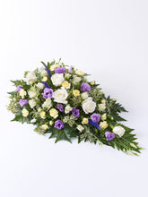 Load image into Gallery viewer, Carnation and Germini Teardrop Spray